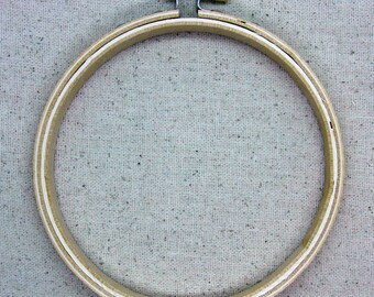Embroidery hoop 4" (10cm)
