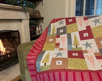 フォーク風クリスマスキルト パッチワークキルト PDFパターンをダウンロード