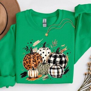 Pumpkin Harvest Season Tee, Autumn Graphic Shirt, Fall Pumpkin Lover T-Shirt, Rustic Fall Gift