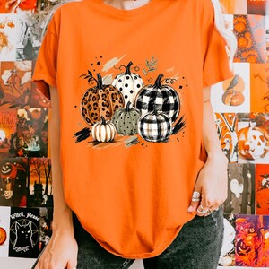 Pumpkin Harvest Season Tee, Autumn Graphic Shirt, Fall Pumpkin Lover T-Shirt, Rustic Fall Gift