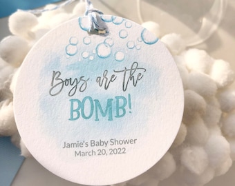 Personliga babyshower-gåvoetiketter med "Pojkar är bomben"-motiv