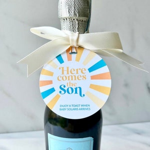 Ecco che arriva il figlio Baby Shower, Etichette per Mini Champagne, Boho Baby Shower, Sunshine Baby Shower, Ecco che arriva il figlio Bomboniere, Baby Shower Bambino