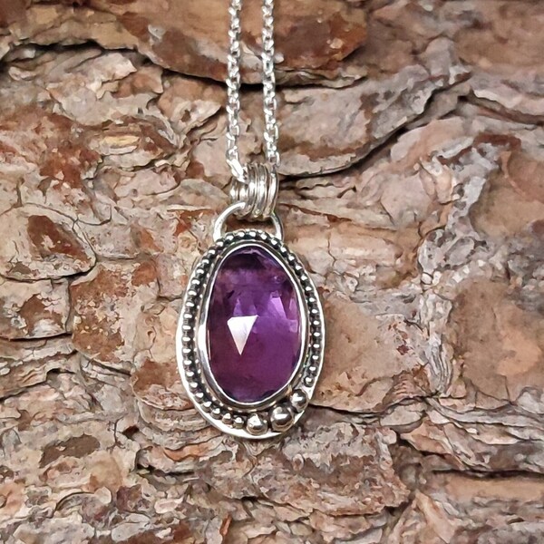 Amethyst sterling silver Necklace. Natural Amethyst purple Pendant. Silversmith Amethyst Pendant. Metalsmith Jewelry. One of a kind.