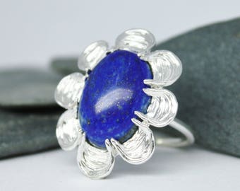 LAPIS LAZULI RING, Sterling Silver Flower Ring, Flower Lapis Lazuli ring, Blue Ring, Nature Inspired Ring, Floral Ring, Ooak