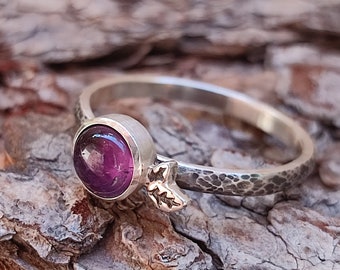 Purple Amethyst Stackable Ring, Amethyst Silver Ring, Natural Amethyst Leaf Ring, Sterling Silver Purple Amethyst Ring. Nature Inspired.