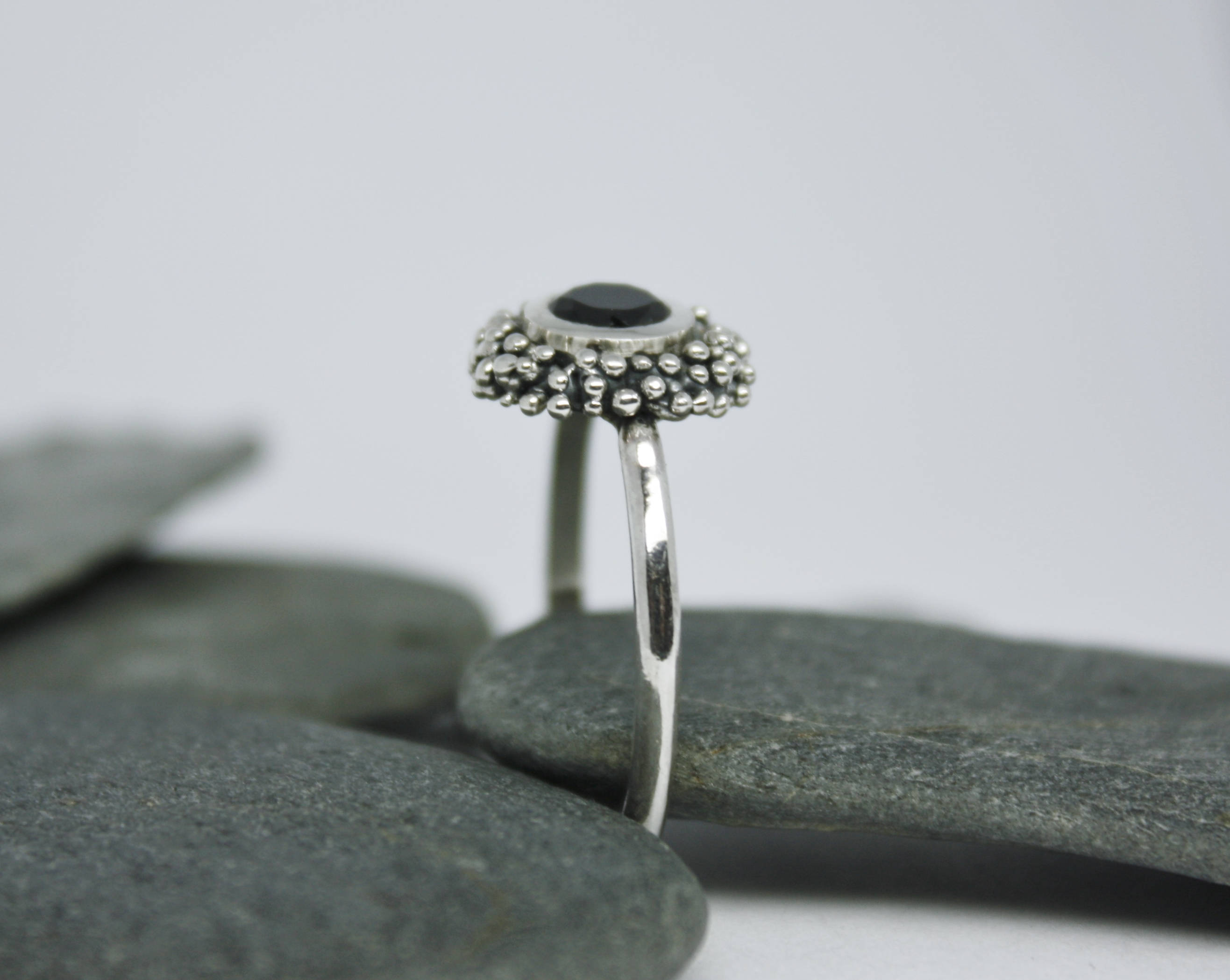 ENGAGEMENT ZIRCONIA RING. Black Zirconia. Black C Z ring. Etsy 日本