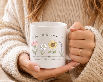Personalized Birth Flower Mug, Family Garden Mug, Custom Family Flowers Mug, Mom Gift, Grandma Gift, Floral Coffee Cup