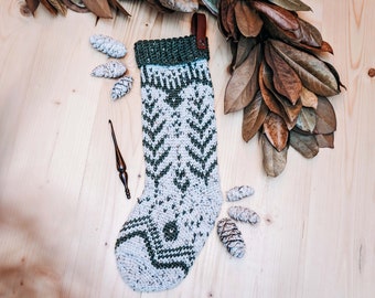 White Spruce Crochet Christmas Stocking PATTERN, Instant PDF Download, Christmas Stocking Crochet Pattern + Video Tutorial