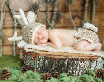 Baby Deer Crochet PATTERN Instant Download, Newborn-12 Months, White Tail Deer Set, Baby Buck, Baby Fawn Deer, Newborn Outfit