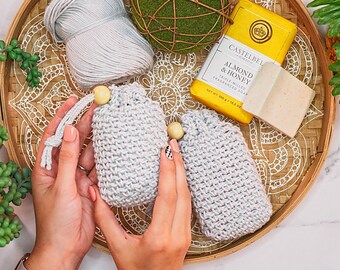 Soap Saver Crochet Bag Pattern with Video Instructions. Ditch the plastic loofah for a mesh crochet soap bag diy project. Natural Option.