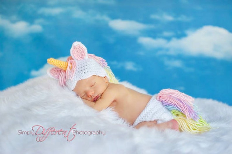 Unicorn Baby PATTERN Instant Download, Newborn-12 Months Unicorn Hat and Diaper Cover Set image 1