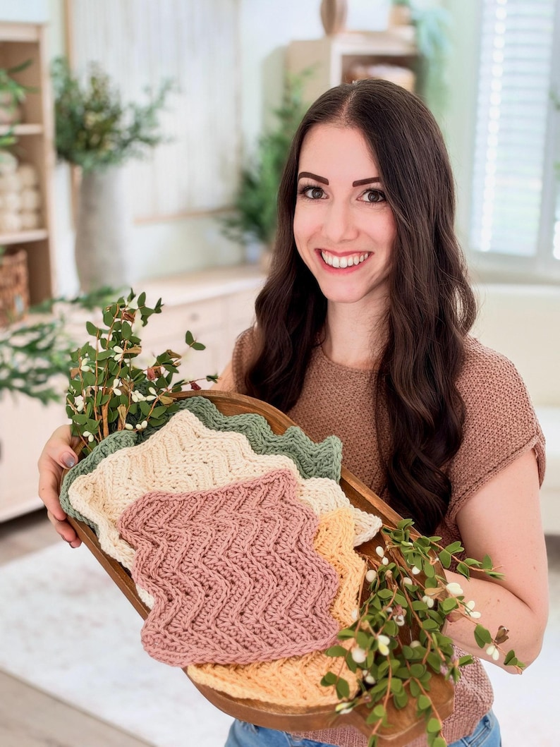 Ripple Crochet Blanket and Ripple Crochet Washcloth patterns by Briana K Designs, chevron zigzag blanket with cotton washcloths