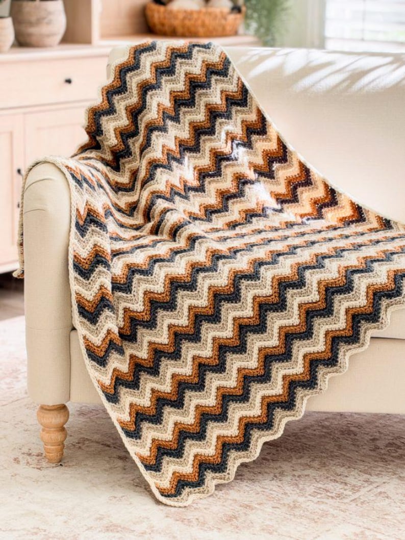 Ripple Crochet Blanket and Ripple Crochet Washcloth patterns by Briana K Designs, chevron zigzag blanket with cotton washcloths