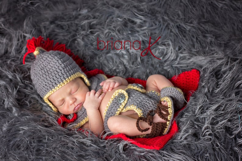 Crochet Pattern Gladiator Roman Spartan Warrior Newborn Set, Instant Download, baby newborn photography prop, easy to follow crochet pattern image 2