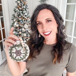 Granny Hexagon Christmas Ornament Crochet Pattern, Easy Bauble, Holiday Tree Decor, Video Tutorial