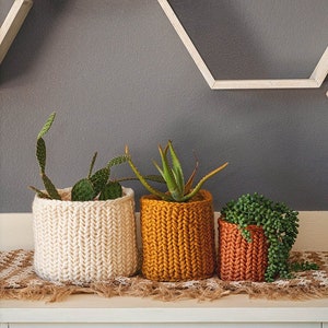 Herringbone Crochet Basket PDF PATTERN, Instant Download. Home Decor Plant Crochet Basket in Three Size Options image 2