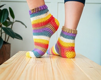 Felici Beginner Crochet Sock Pattern, Instant Download, Easy to follow crochet pattern with video, footwear fashion, self-striping yarn