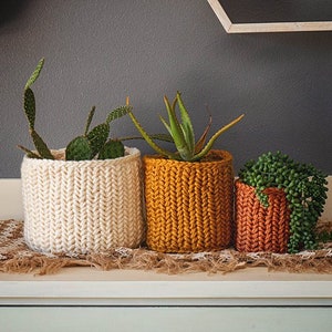 Herringbone Crochet Basket PDF PATTERN, Instant Download. Home Decor Plant Crochet Basket in Three Size Options image 3