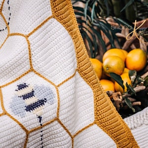 Buzzing Beehive Crochet Blanket Instant Download PDF Pattern, Home Decor, Hexagon Quilt Style Crochet image 5