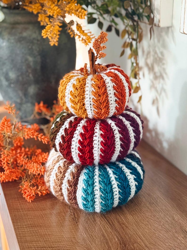 CROCHET PATTERN + VIDEO Pumpkin Spice Wheat Stitch™ Crochet Pumpkin Trio Pattern - Diy Fall Decor, Easy Stackable Pumpkins, Crocheted Flat. imagen 4