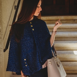 CROCHET PATTERN Crochet Posh Cape Jacket Pattern, DIY Jacket, Instant Download, Easy Crochet Pattern, Women's Fashion