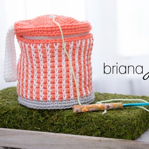 CROCHET PATTERN Cake Yarn Crafter Bag Wristlet Crochet PATTERN, Purse, Tote, Instant Download