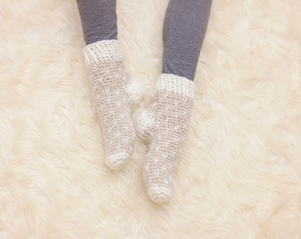 CROCHET PATTERN Winter Slipper Socks, Instant Download, popular easy to follow crochet pattern, women's fashion accessory, winter wear