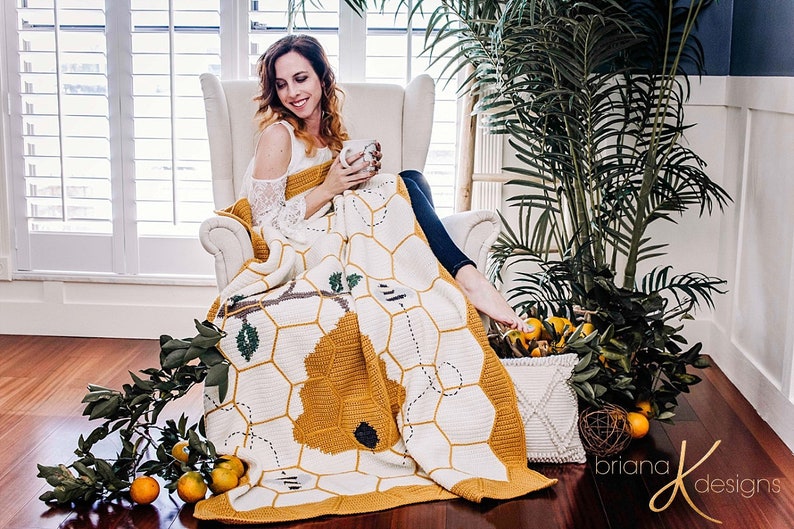 Buzzing Beehive Crochet Blanket Instant Download PDF Pattern, Home Decor, Hexagon Quilt Style Crochet 