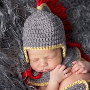 Crochet Pattern Gladiator Roman Spartan Warrior Newborn Set, Instant Download, baby newborn photography prop, easy to follow crochet pattern image 5