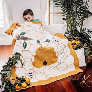 Buzzing Beehive Crochet Blanket Instant Download PDF Pattern, Home Decor, Hexagon Quilt Style Crochet image 4