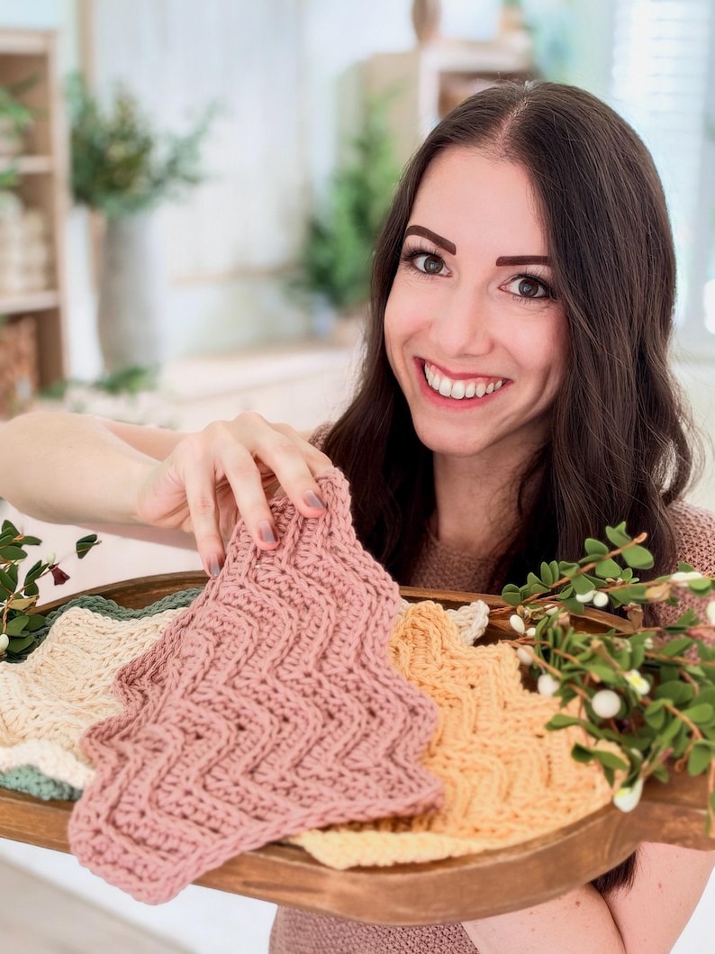 Ripple Crochet Blanket and Ripple Crochet Washcloth patterns by Briana K Designs, chevron zigzag blanket with cotton washcloths