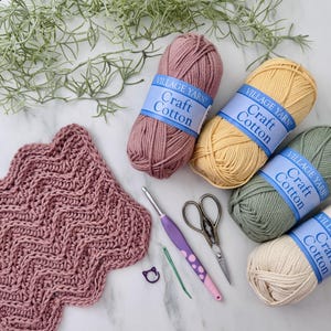 Ripple Crochet Blanket and Ripple Crochet Washcloth patterns by Briana K Designs, chevron zigzag blanket with cotton washcloths