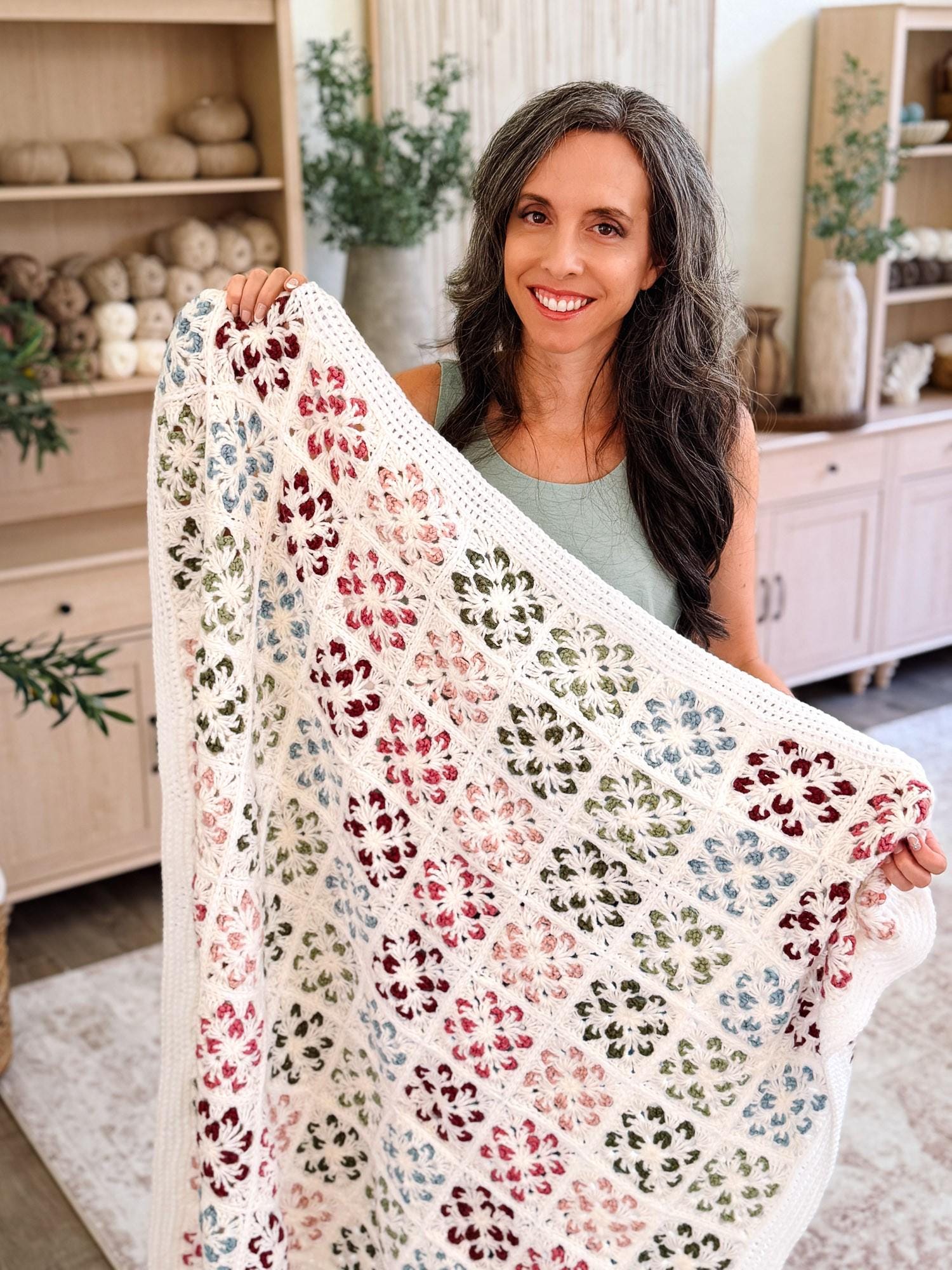 CROCHET PATTERN + VIDEO Blossom Granny Square Blanket | Flower Granny Square Afghan | 9 Sizes Lovey to Twin | Instant Pdf Download