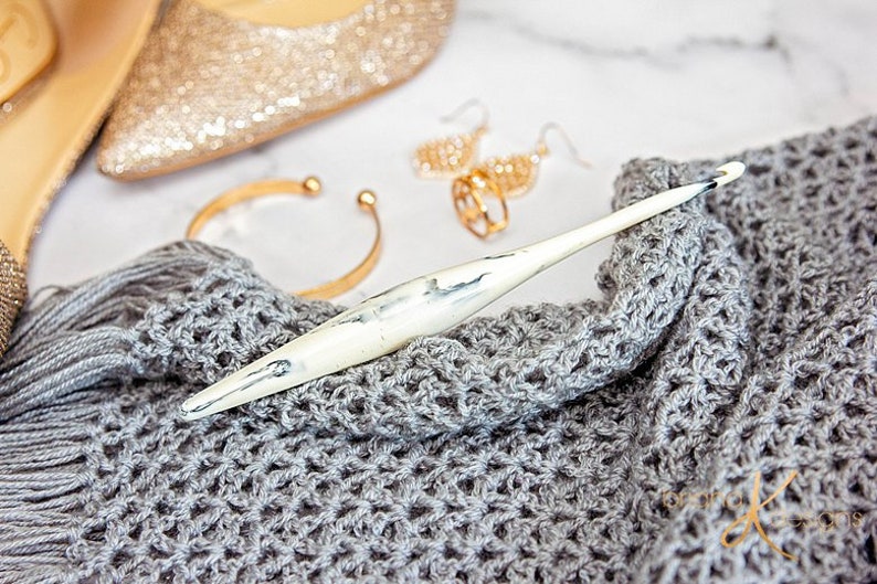 Beginner Lace Crochet Poncho Pattern, Instant Download PDF, Spring & Summer Women's Wrap Wear Fashion image 4