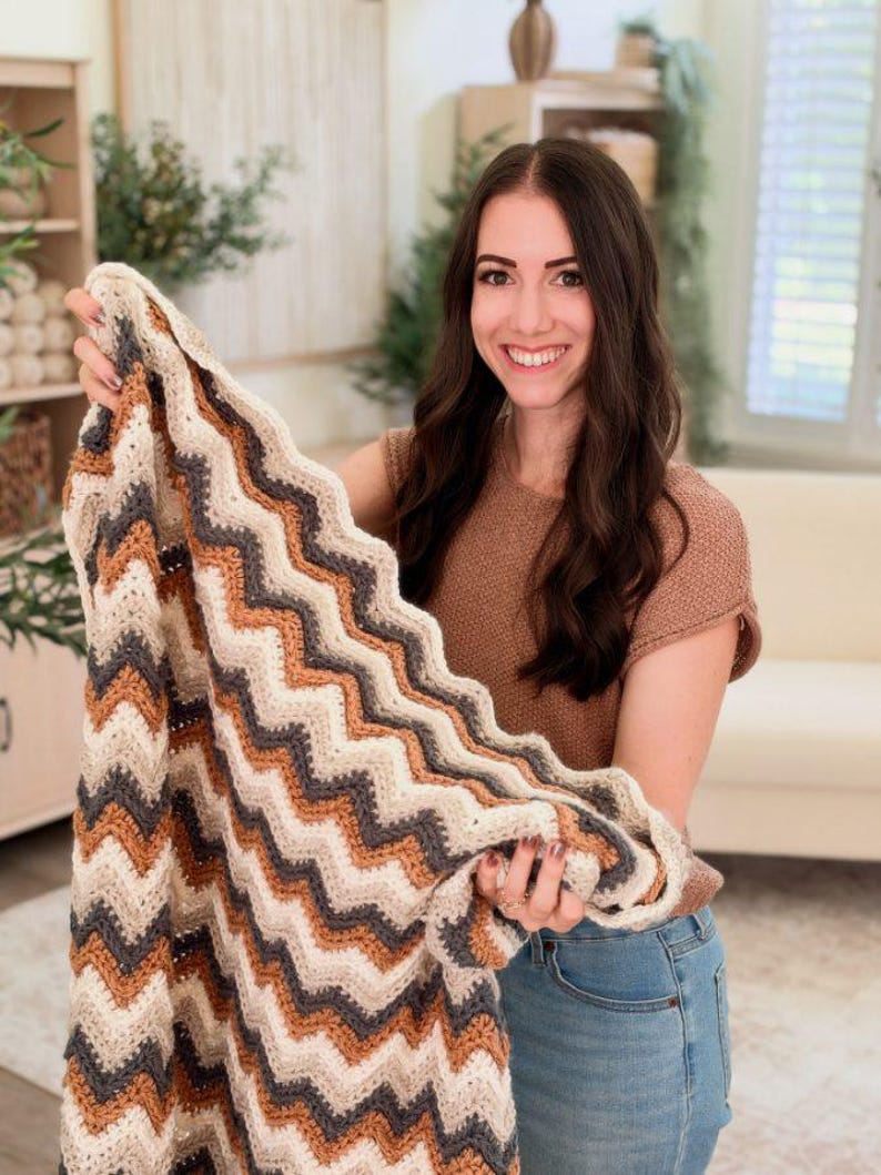 Ripple Crochet Blanket and Ripple Crochet Washcloth patterns by Briana K Designs, chevron zigzag blanket with cotton washcloths
