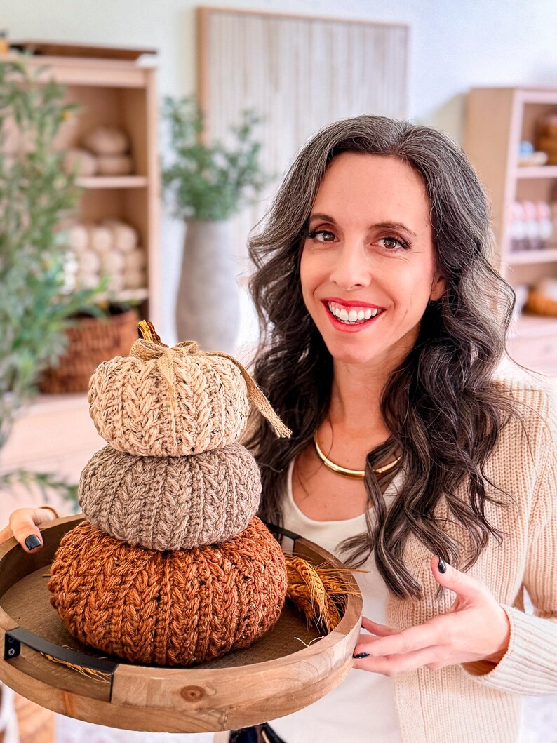 CROCHET PATTERN + VIDEO + App, Wheat Stitch™ Pumpkin, Easy Halloween Farmhouse Table Decor, Rustic Harvest Mantle Gift, Instant Download image 4
