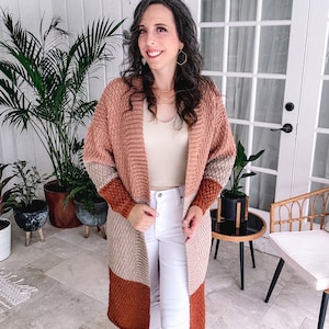 CROCHET PATTERN + VIDEO Easy Crochet Robin Duster Cardigan Pattern - Size-Inclusive xs-5x video tutorial. Guided diagrams, chart + schematic