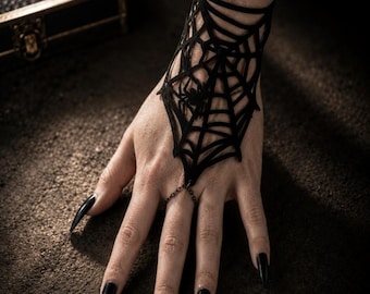 Gothic Spinnennetz Hand Armband, Witchy Hand Harness, Schwarz Goth Schmuck, Halloween Statement Accessoire