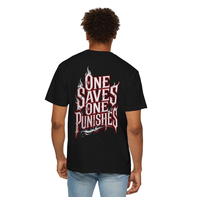 Camiseta Homem-Aranha x Justiceiro | Camiseta com estampa "Um salva, um pune" | Camiseta do Homem-Aranha imagem 8