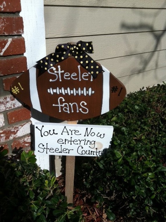Items similar to Steeler Fans Football Yard Art on Etsy