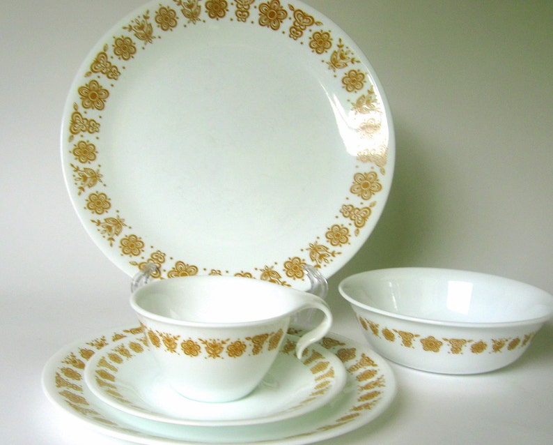 16Pc Vintage Corelle Butterfly Gold Dinnerware Etsy