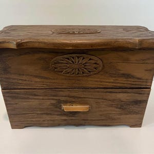 Vintage Lerner Wood Grain Plastic Sewing Vanity Trinket Box Flip Top Drawer Storage
