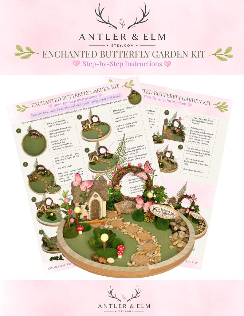 K&ouml;nnte beinhalten: Ein verzaubertes Schmetterlingsgarten-Set mit Schritt-f&uuml;r-Schritt-Anleitungen. Das Set enth&auml;lt ein Miniaturhaus, einen Steinweg und rosa Schmetterlinge. Der Hintergrund ist hellrosa mit den Worten "Antler & Elm" und "Etsy.com".