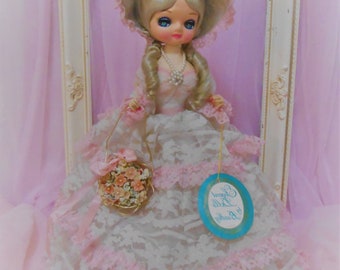 japanese dolls with big eyes