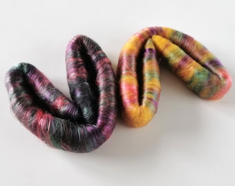 Rolags Punis Fiber 10g/0.35oz. Hand Blended for Spinning, Felting. Merino Wool, Viscose Tencel. Hand Dyed Fiber. Creative Rovings. Eco Fiber