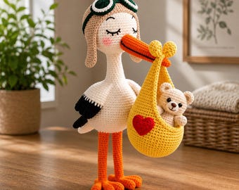 Patrón de amigurumi de cigüeña a crochet / Conjunto para bebé, gorro de aviador (descarga en PDF)