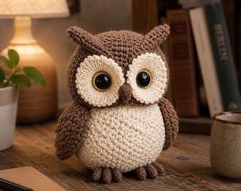Peluche de búho de ganchillo hecho a mano / Decoración de animales estilo cottagecore de amigurumi