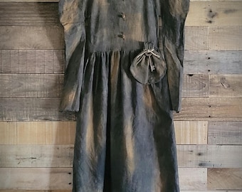 Creepy Mourning Dress ~ Halloween Decor ~ Spooky ~ Witchy ~ Wall Decor ~ Door Hanger ~ Salem ~ Eerie ~ Haunting ~ Grim