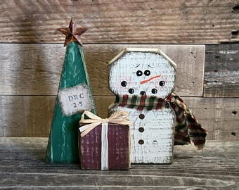 Primitive Wood Christmas Decor ~ Christmas Tree~ Present ~ Snowman ~ Shelf Sitter ~ Table Sitter ~ Dec 25 ~ Winter Decor ~ Rustic