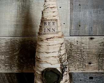 Primitive Bee Skep ~ Summer Decor ~ Spring Decor ~ Bee Decor ~ Primitive Country Rustic Farmhouse ~ Beehive ~ Tiered Tray Decor